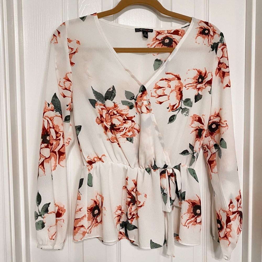 MACY’S | Long sleeve floral long sleeve peplum top